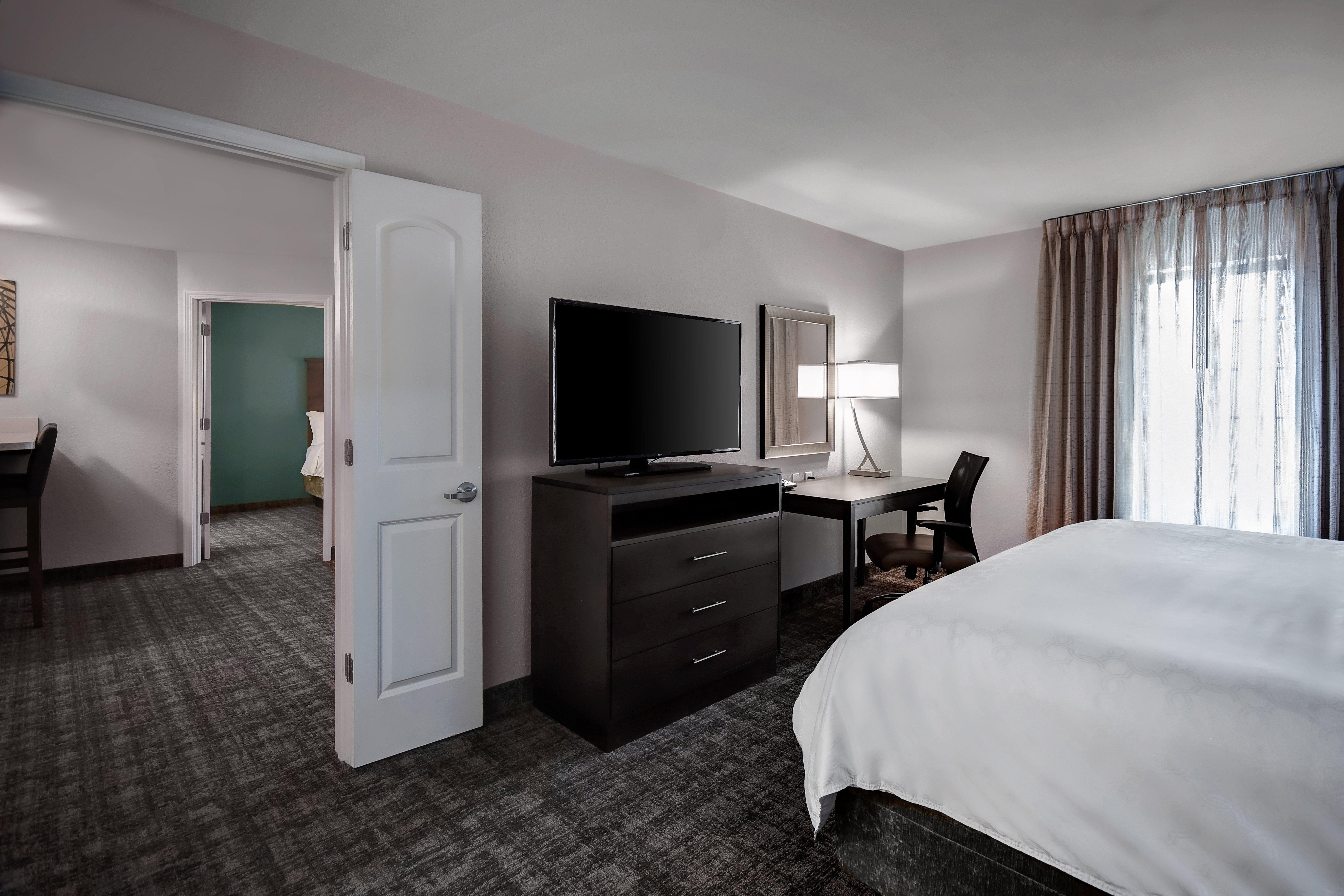 Staybridge Suites - Holland By Ihg Exterior photo